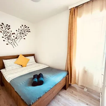 Appartement Westend Warm & Cozy Boedapest