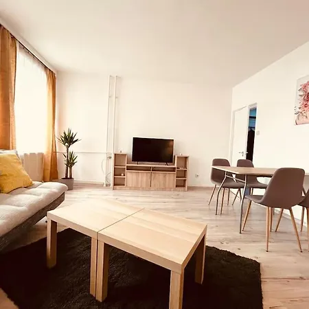 Lägenhet Westend Warm & Cozy Budapest